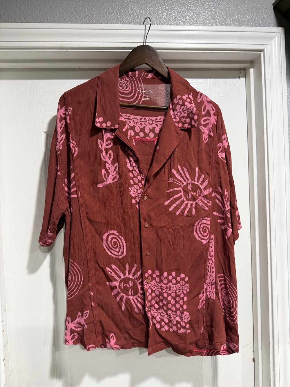 Urban Outfitters Rust Red Short-Sleeve Button Shirt with Pink Print